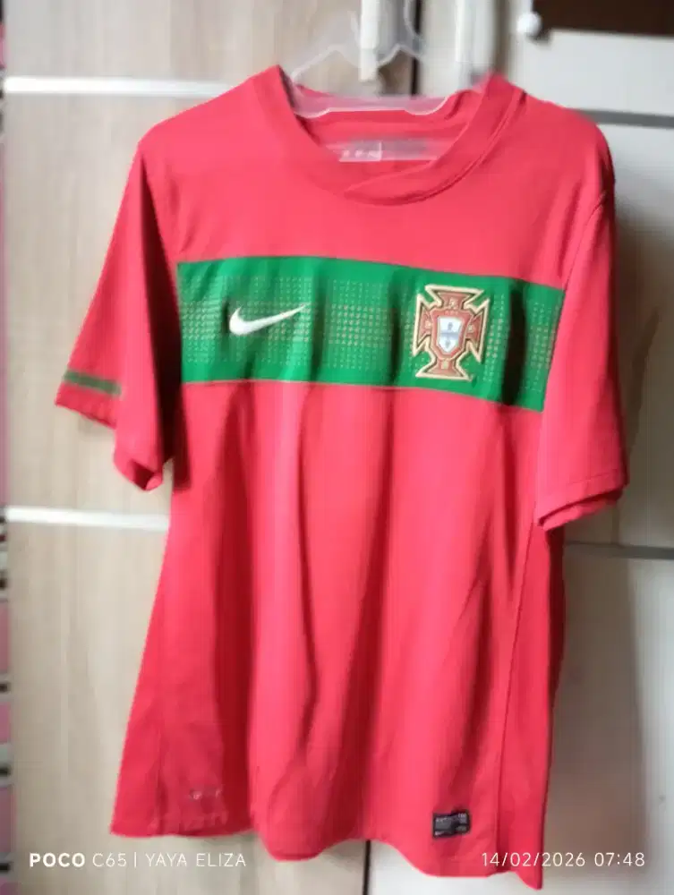 Jersey Portugal home 2010
