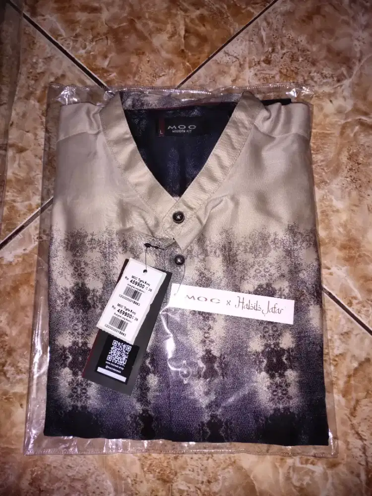 DIJUAL BAJU KOKO MEREK MOC
