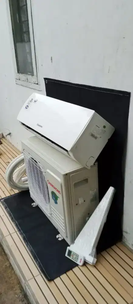AC 1/2 PK canghong original pabrik dingin nyus .jual +pasang