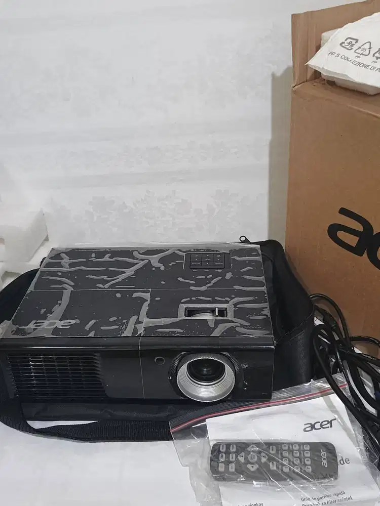 PROJECTOR ACER X1270N 3.000 Lumens DLP Technology Fullset