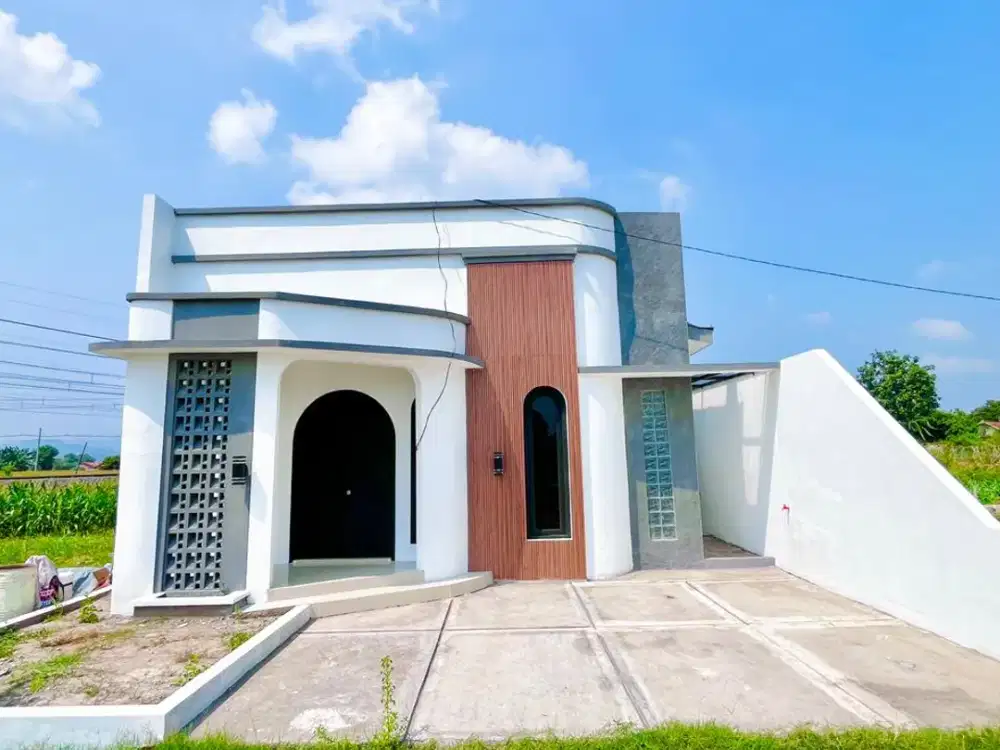 Rumah Bergaya Industrial Modern di Prambanan, 299 Jt SHM!