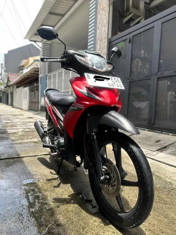 Dijual Honda Absolute Revo 2010 - taat pajak tangan pertama