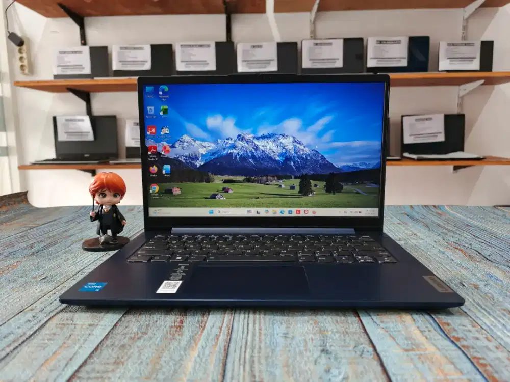 Laptop Bekas LENOVO IP SLIM 3 14IRU8/Core i3-1315U/RAM 8 GB/Warranty