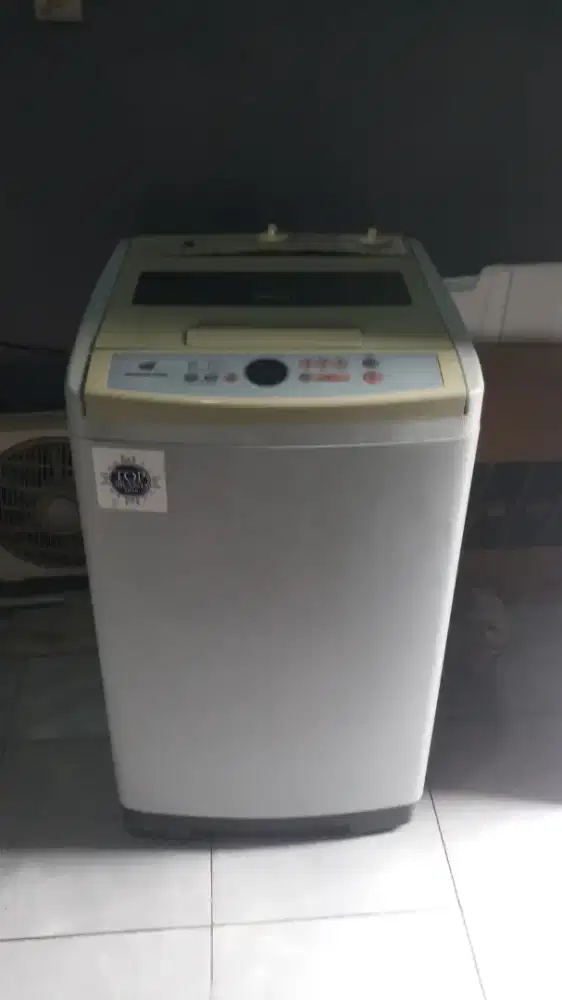 Jual mesin cuci merk samsung 1 tabung kpsitas 8kg udah dimanualin