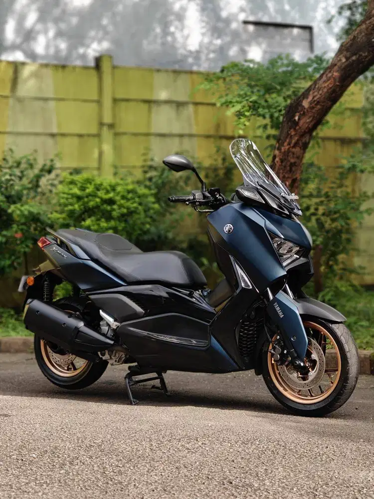 YAMAHA NEW XMAX 250 ABS CONNECTED HIJAU 2023 KM 9K PAJAK ON SIAP GAS