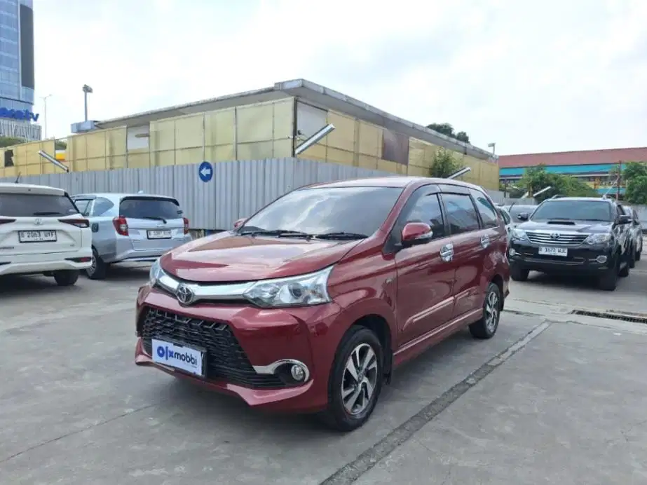 DP MURAH - Toyota Avanza 1.5 Veloz Bensin-MT 2016 Merah