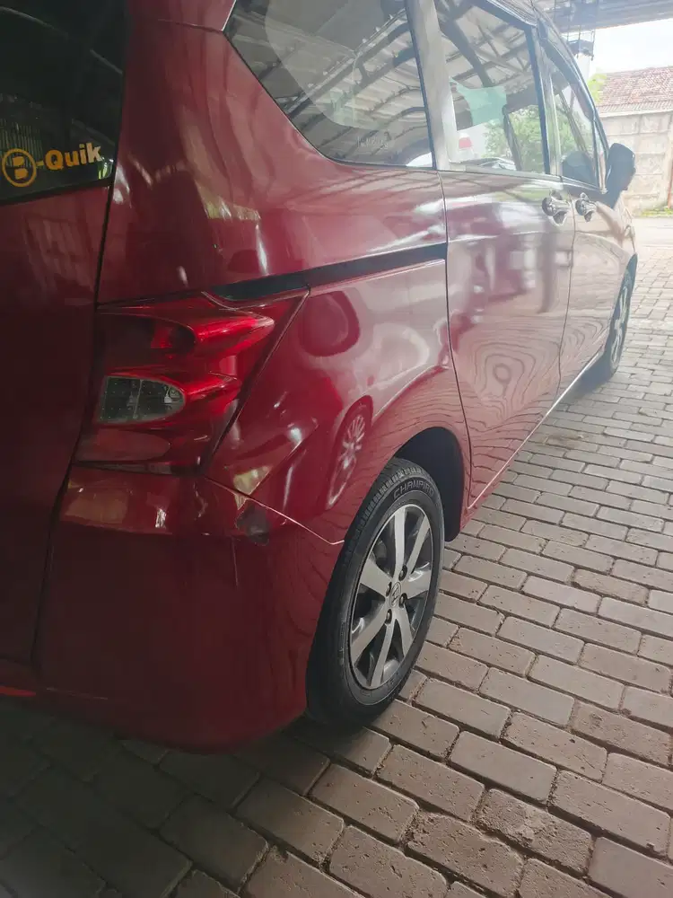 Honda Freed 2010 Bensin