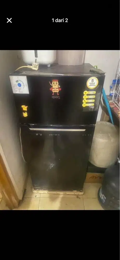 Kulkas 2 pintu bekas tapi masih baik