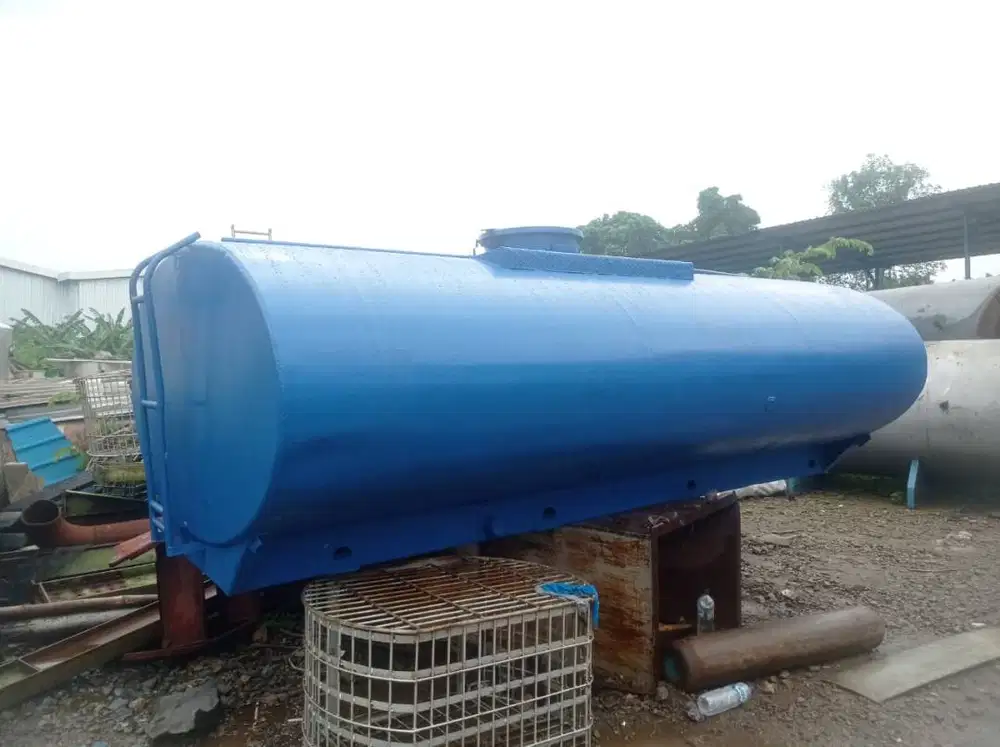 Jual Tangki Solar/Air/Softener Second 8.000 L