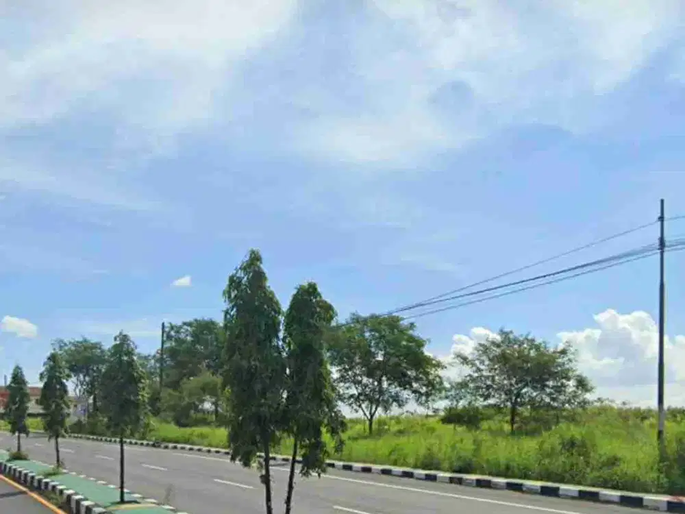 Tanah Sangat Strategis di Jalan Raya Solo-Jogja, Dekat Pintu TOL Polanharjo-Klaten. Cocok untuk Gudang Usaha