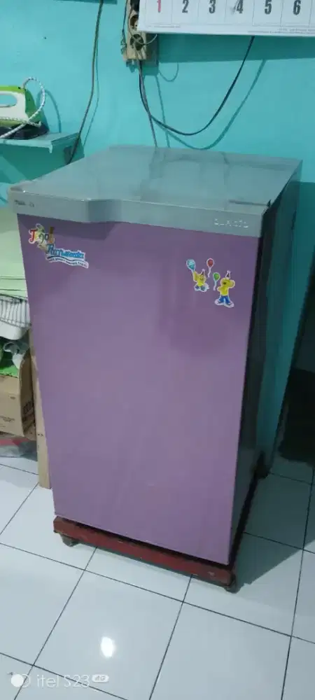 Kulkas 1 Pintu Toshiba Glacio Pink