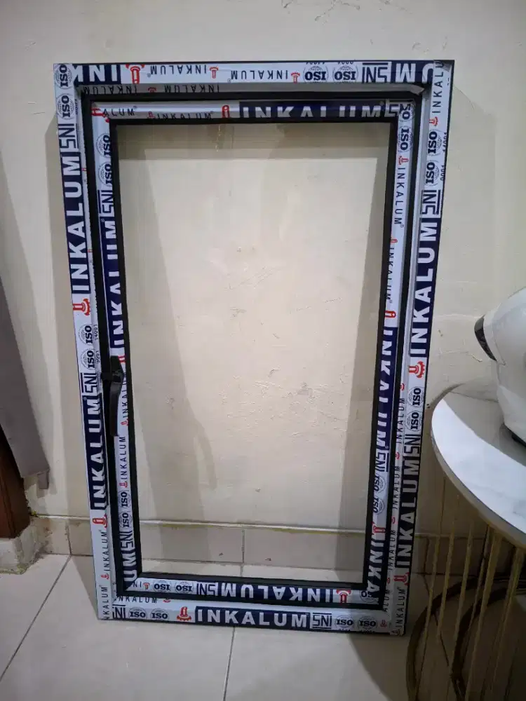 Jendela Aluminium L100 T60 Baru