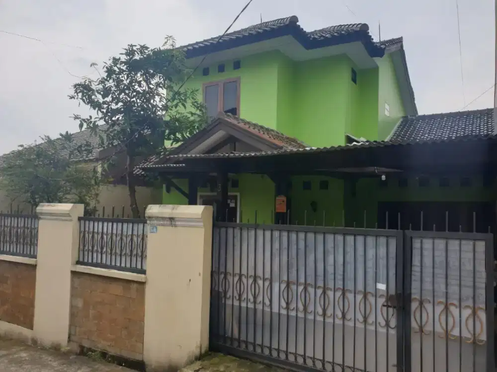 DIJUAL RUMAH 2 LANTAI DEKAT KAMPUS UI