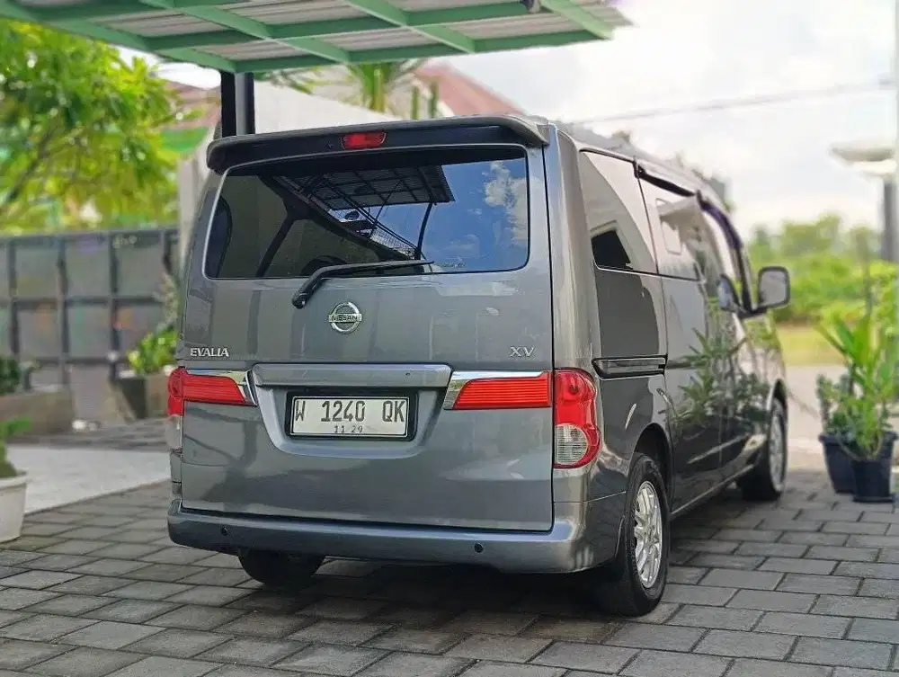 nissan evalia xv 2013 tgn1 istimewa
