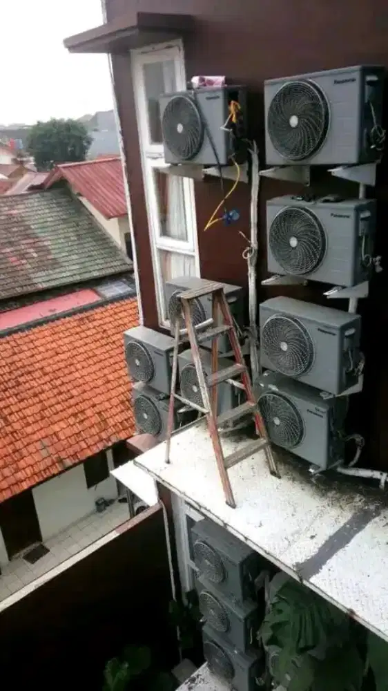 SERVICE AC KULKAS MESIN CUCI POMPA AIR BONGKAR PASANG AC