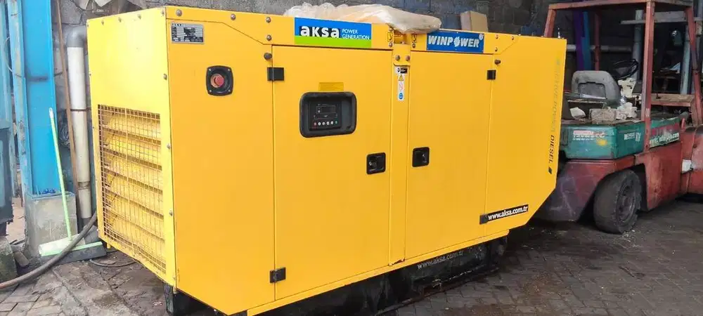Genset Bekas Cummins Stamford 100 kva