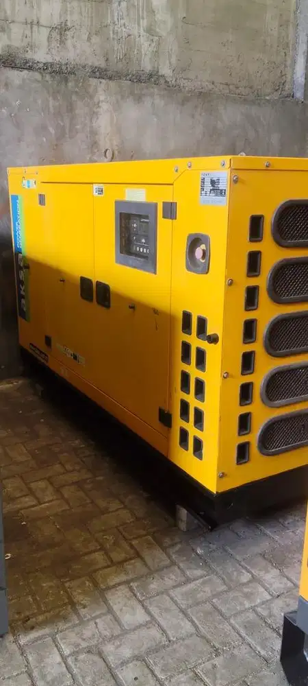 Genset Bekas Cummins Stamford 30 KVA Tahun 2023