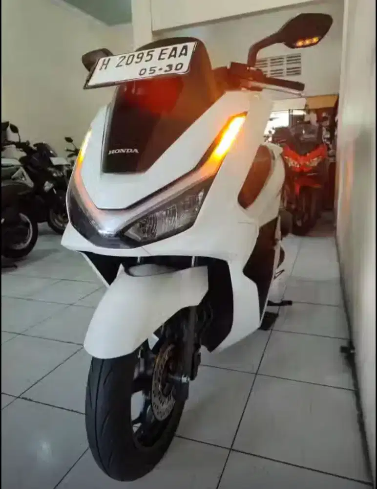 Honda New PCX 160 CBS 2025