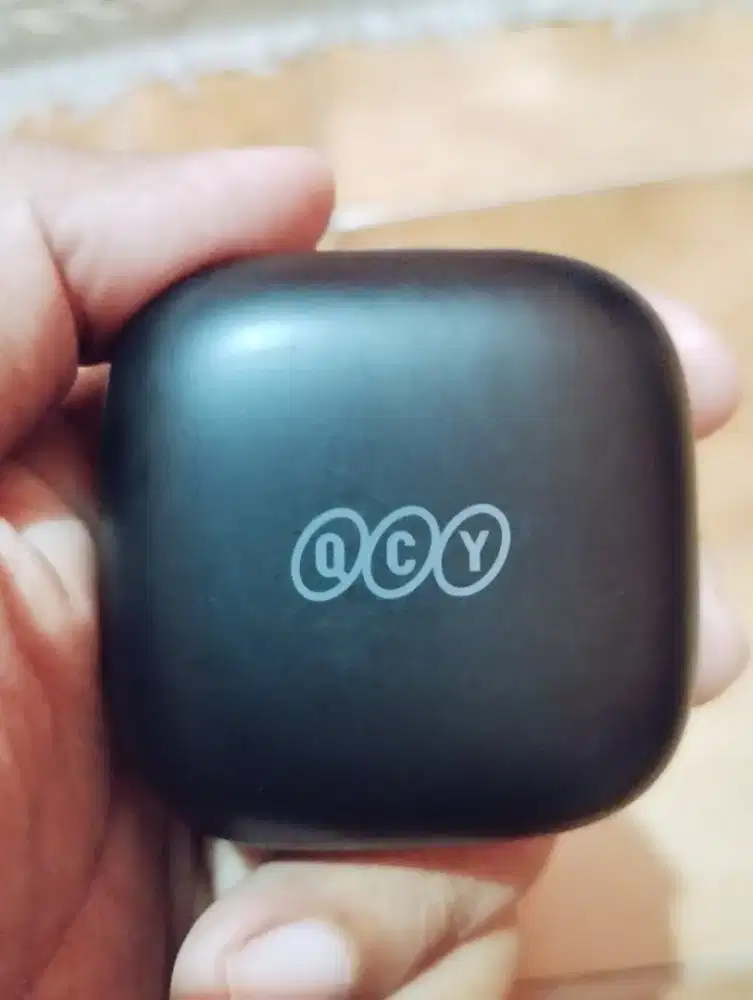 TWS QCY T13 ANC LIKE NEW