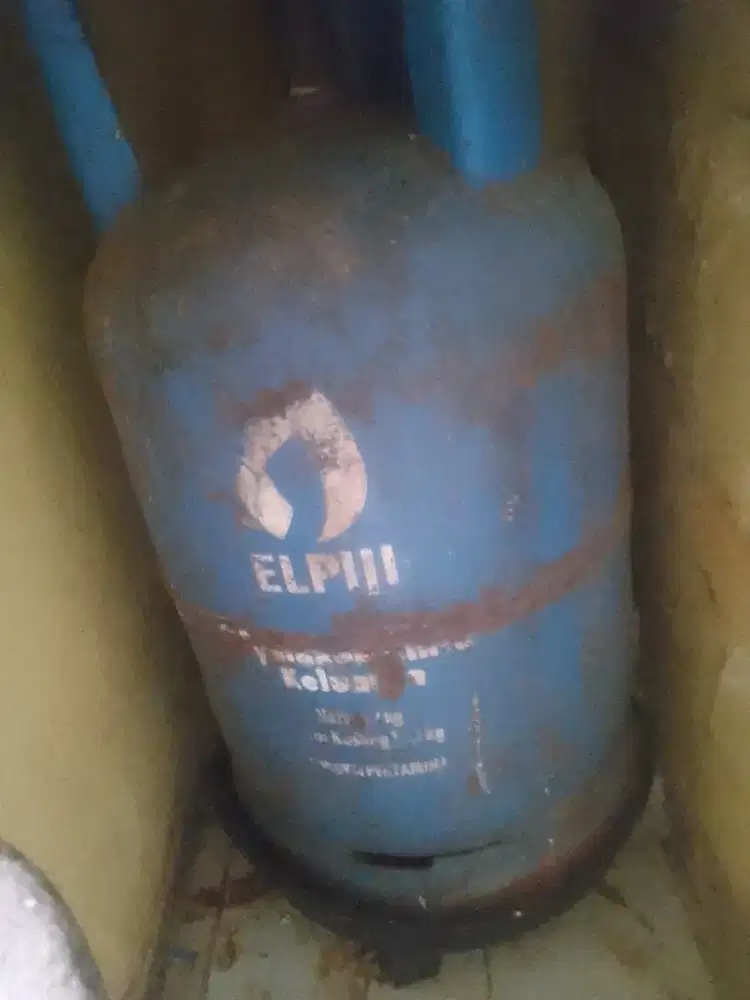 Tabung 12 kg biru di jual cepat