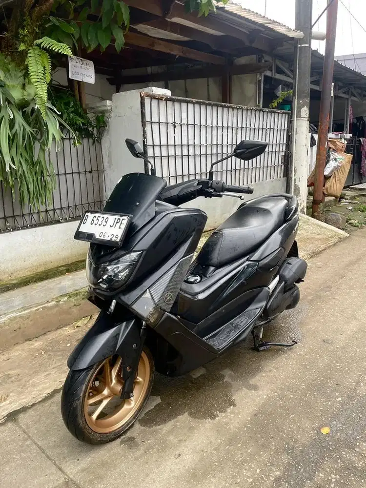 Nmax 155 2019 standar mulus