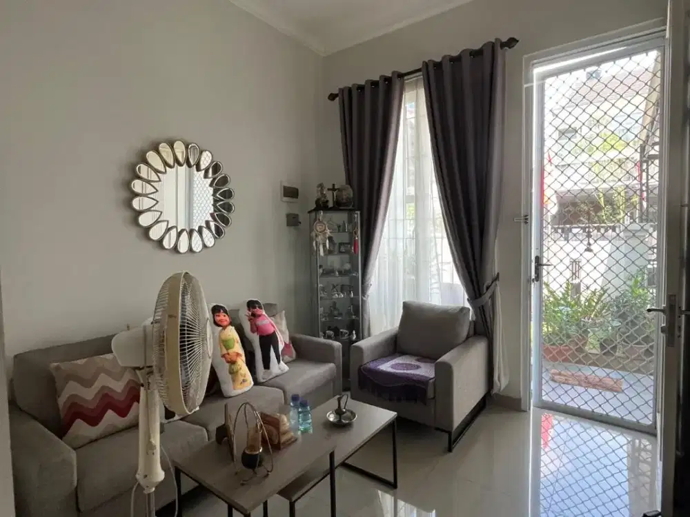 Rumah Di Gading Pandawa Semi furnished kelapa gading