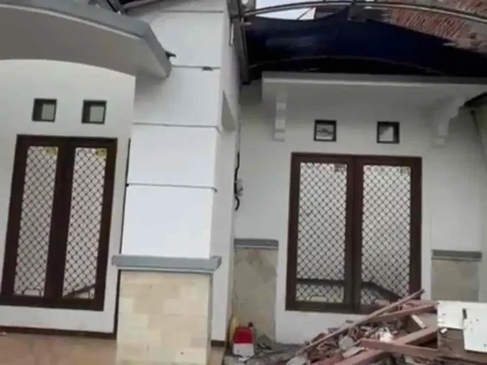 DiJual Rumah Tanpa Plafon Hitung Tanah Graha Sampurna