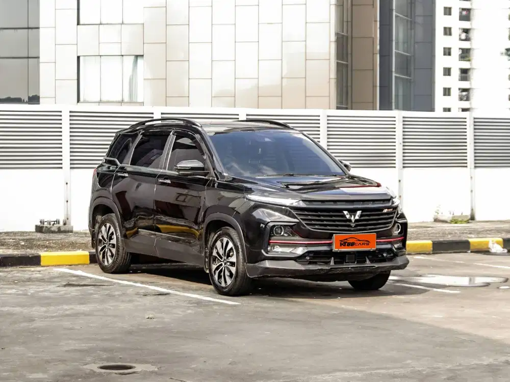Wuling Almaz RS Pro 7 seater 2021 pemakaian 2022 hitam matic