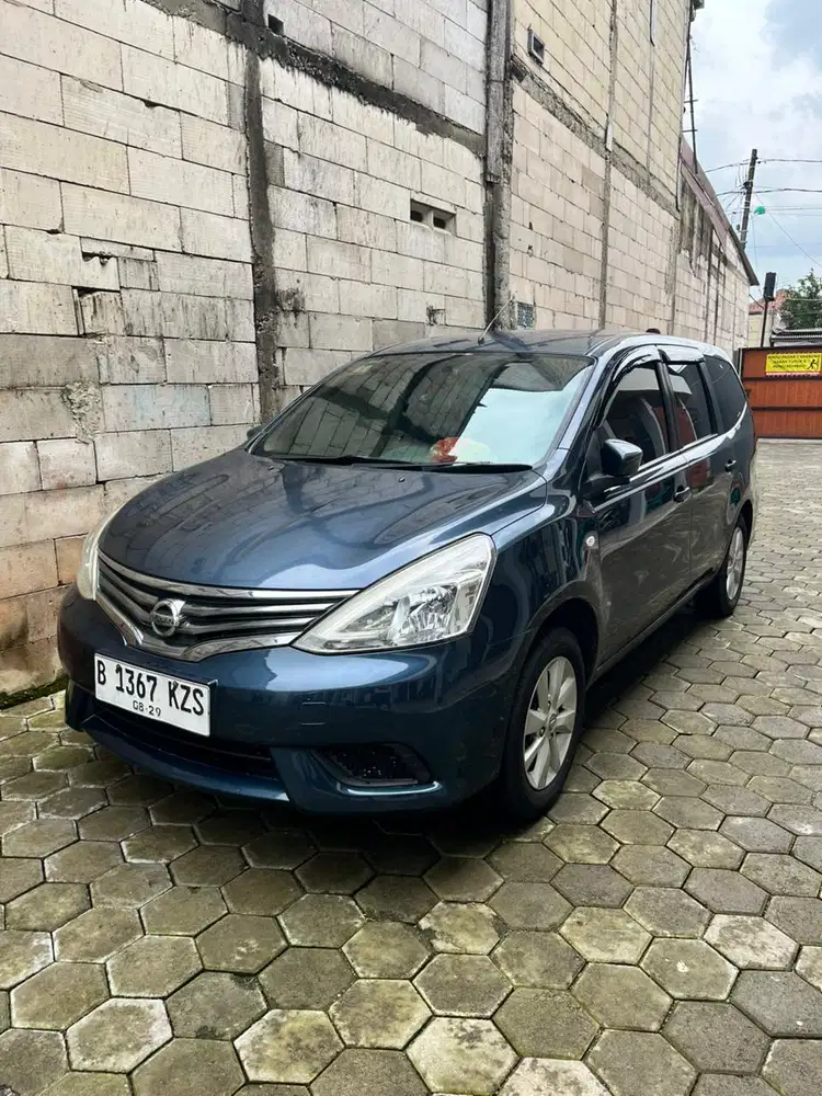 Nissan Livina 2014 Bensin