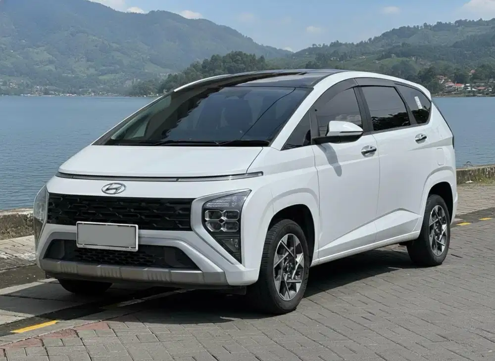 Hyundai Stargazer 1.5 Prime At 2022 km +/-  69.000