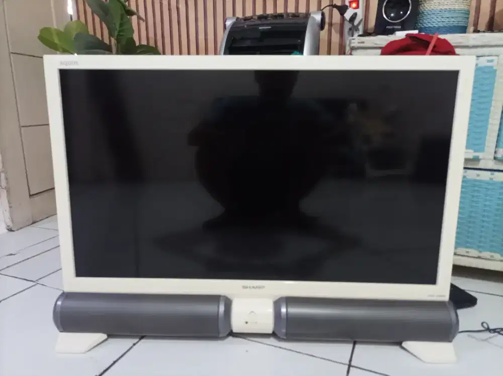 Tv analog sharp 32inch + STB