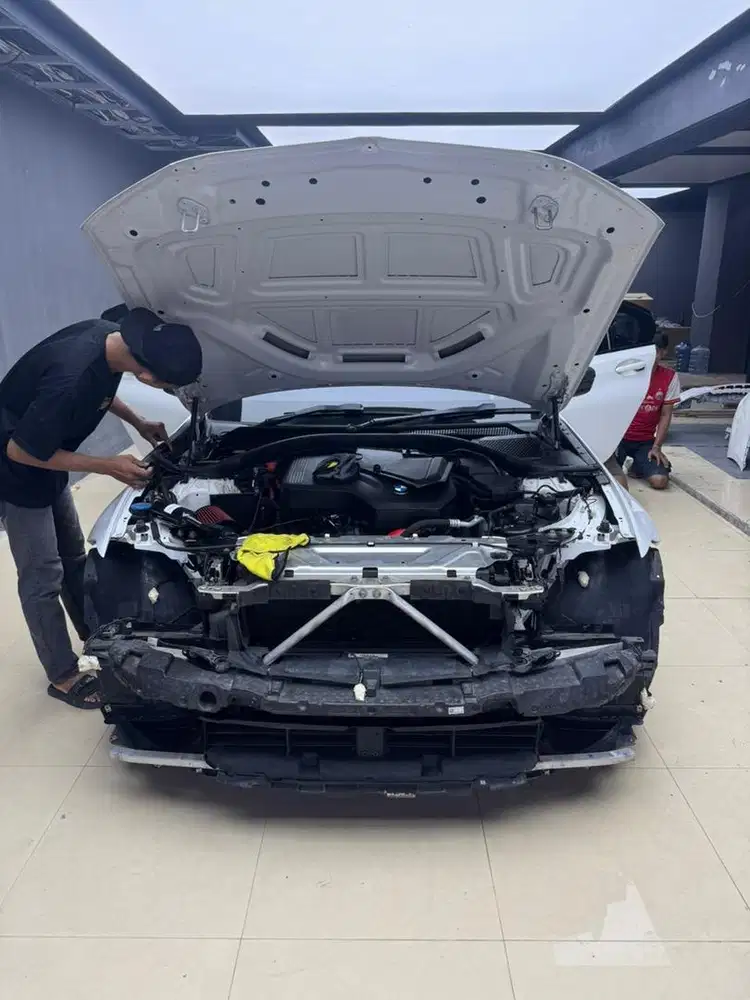 DICARI TUKANG POLES STIKER MOBIL