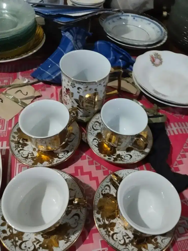 Cangkir fikri second + mug coffee plus piring tatakan