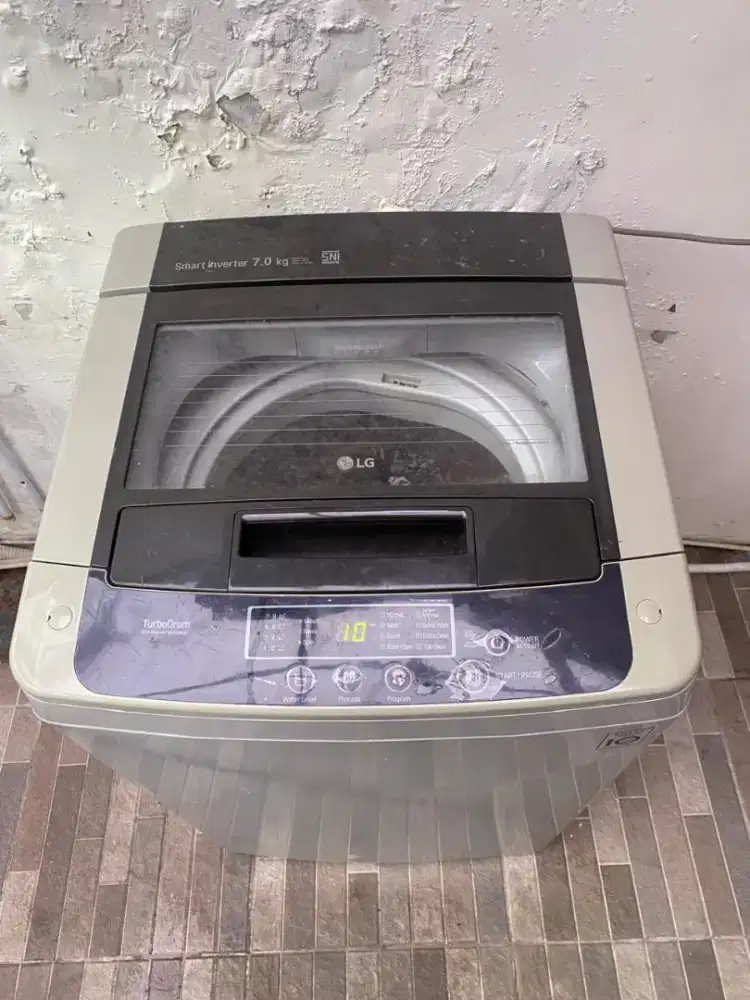 Mesin cuci merk LG