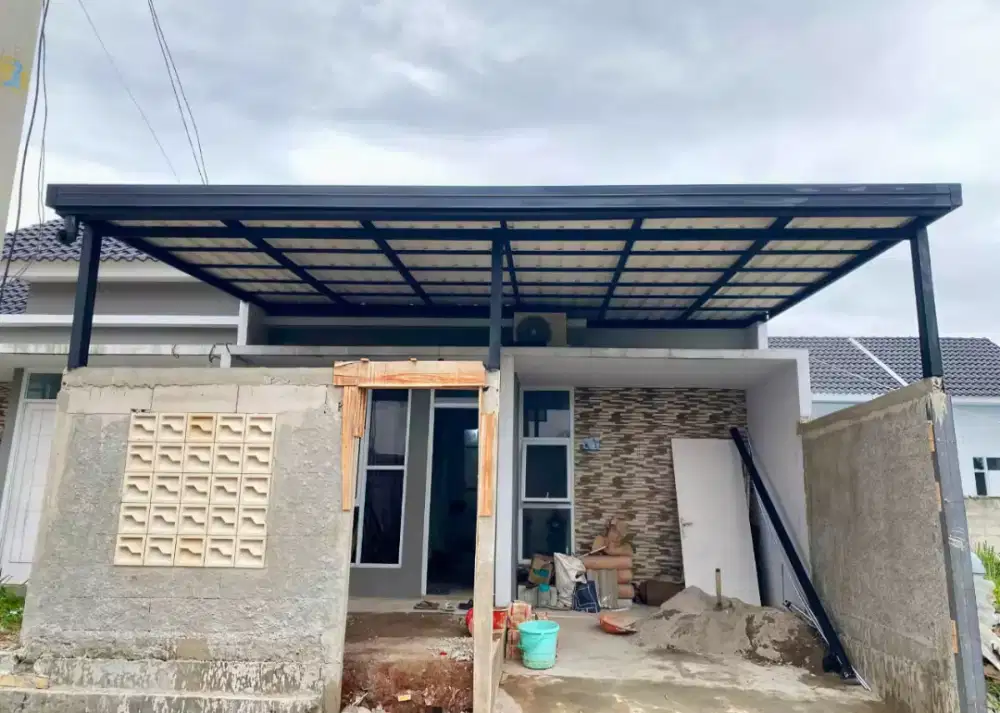 Pasang kanopi baja ringan