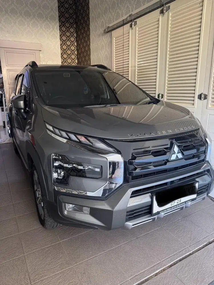 Dijual Xpander Cross Premium AT