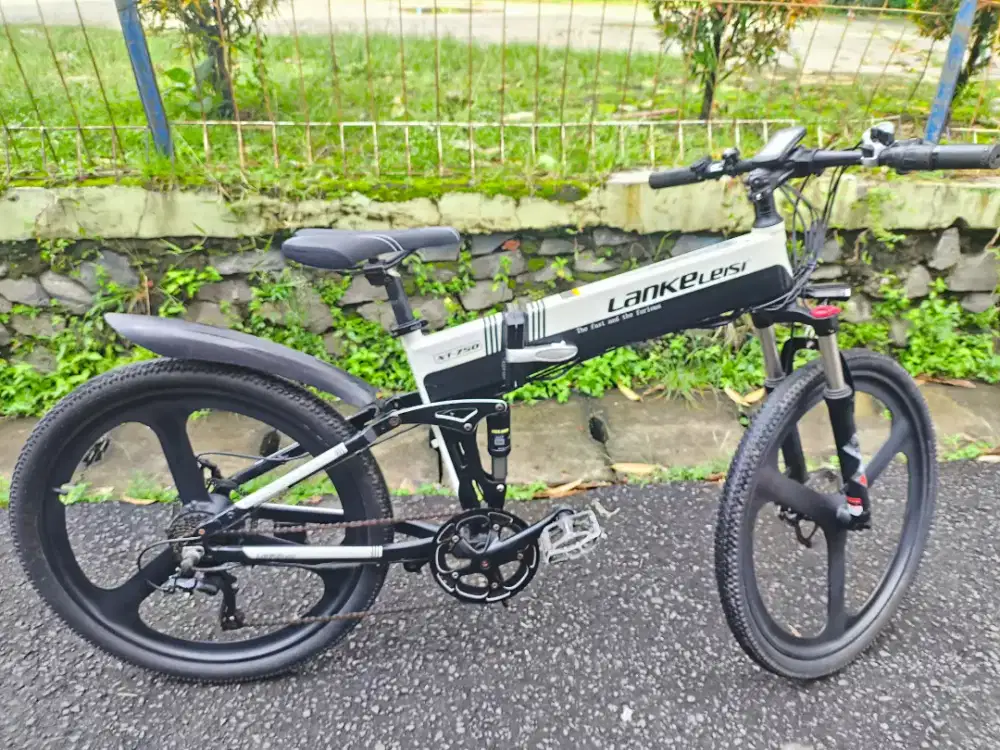 Sepeda lipat e-bike Lankeleisi XT-750 Elite normal tinggal pakai