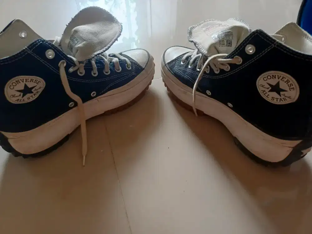 Sepatu Converse run star chuck Taylor