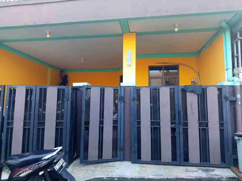 Jual Cepat Rumah 2 Lantai Strategis di Bintara Bekasi Barat