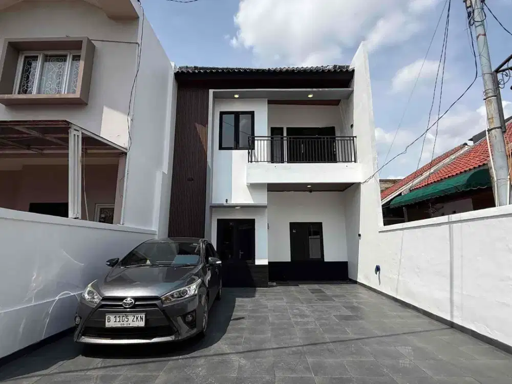 Brand New House 2 lantai Carport Luas, Siap Huni
Jagakarsa, Jakarta Selatan