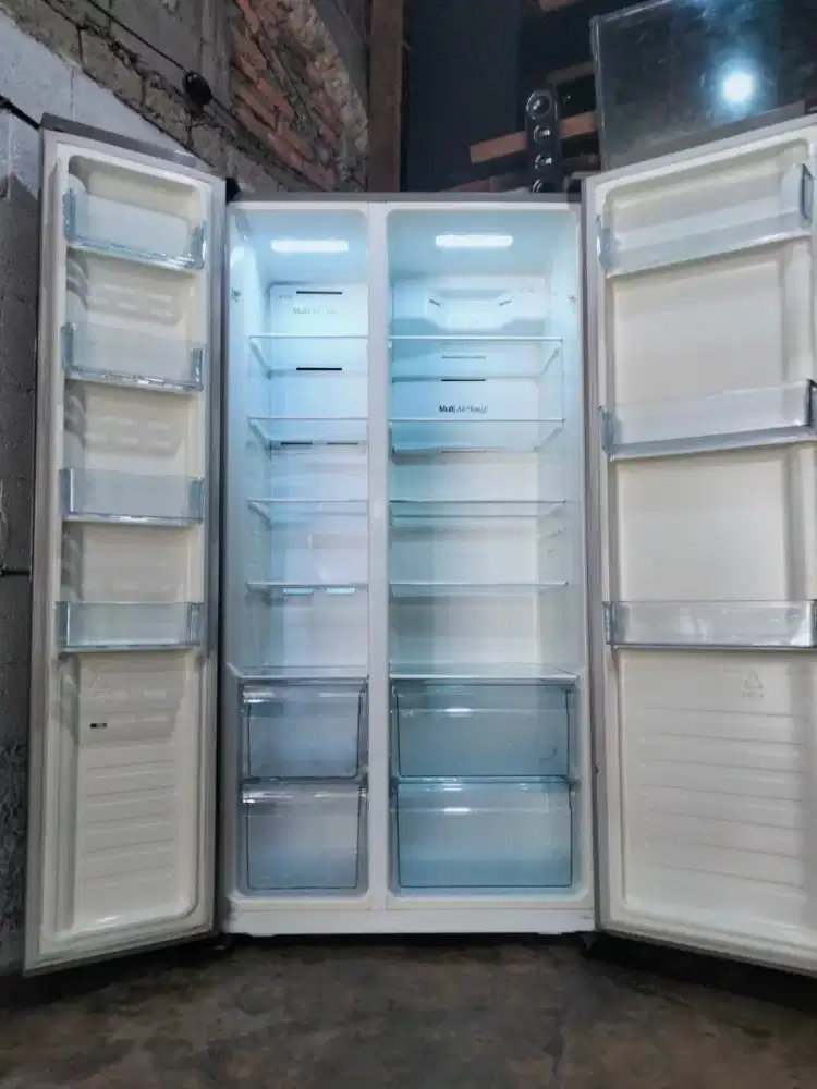 SIDE BY SIDE ( GEA )