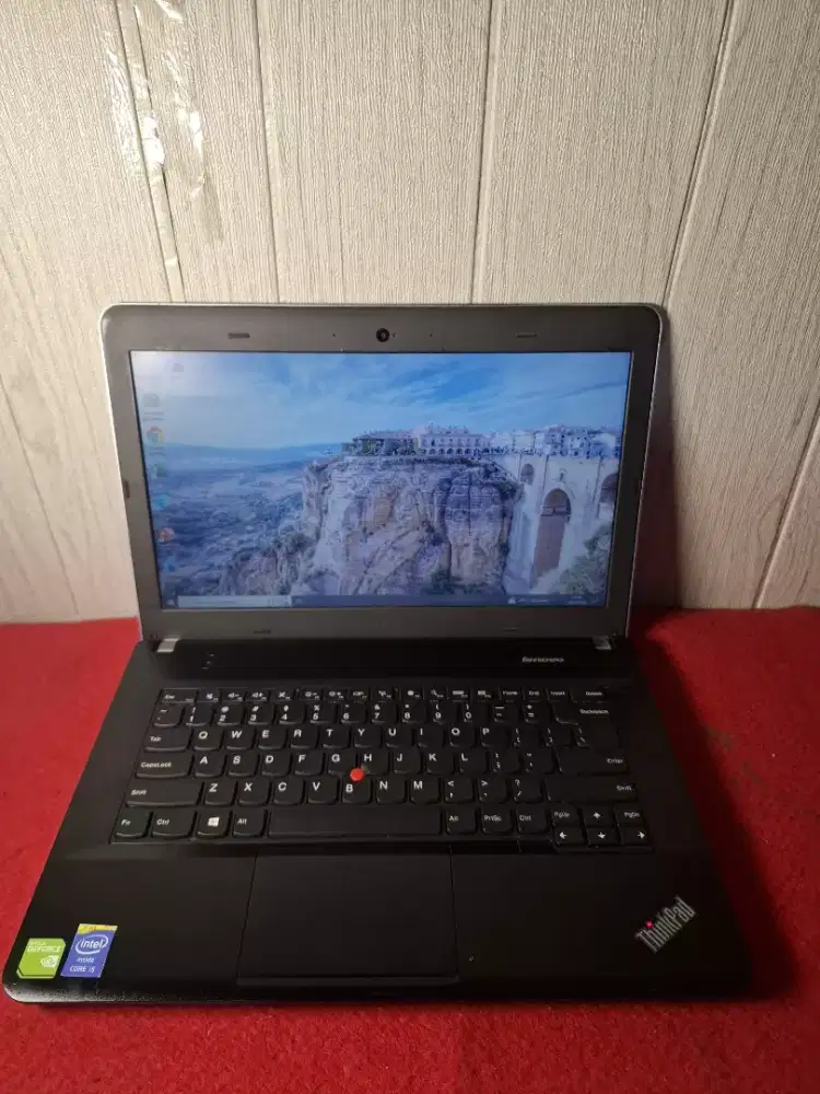 Lenovo Thinkpad E440 i5 Gen4 Ram4Gb Hdd500Gb Siap Pakai