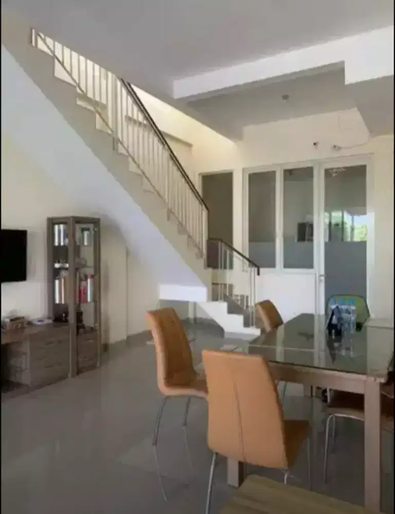 Aspri wanita PP atau menginap