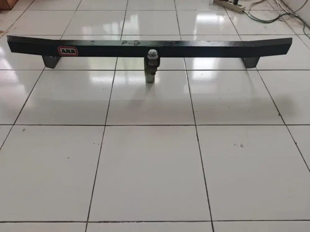 Pengaman body belakang mobil