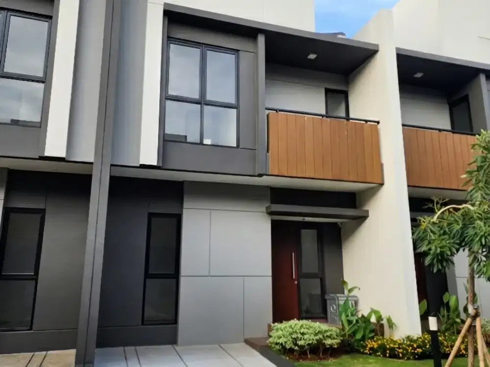 Rumah Summarecon Crown Gading Hunian Nyaman di Kawasan Berkembang Pesat (73629 OC)