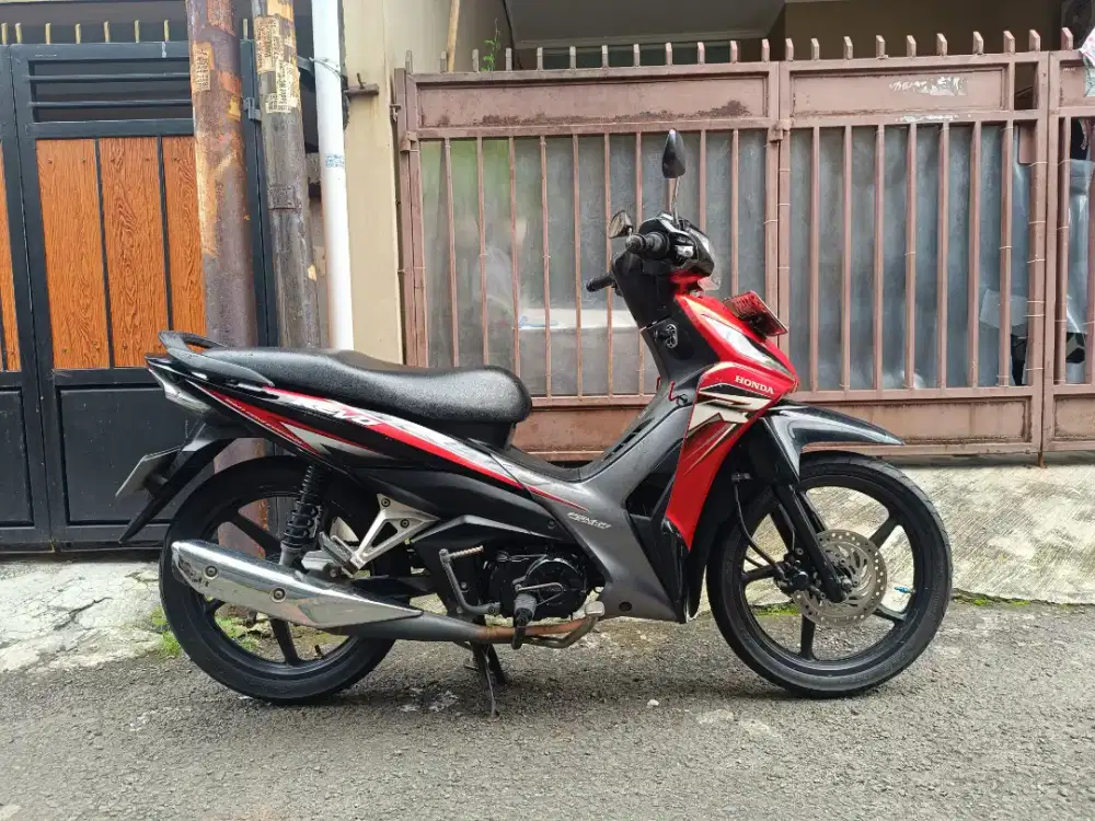 Honda Revo 2015 injection cw asli pajak hidup dki