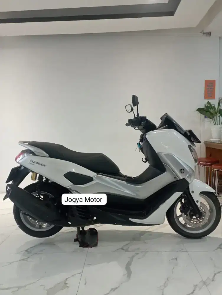 [R] NMAX 2018 body aman