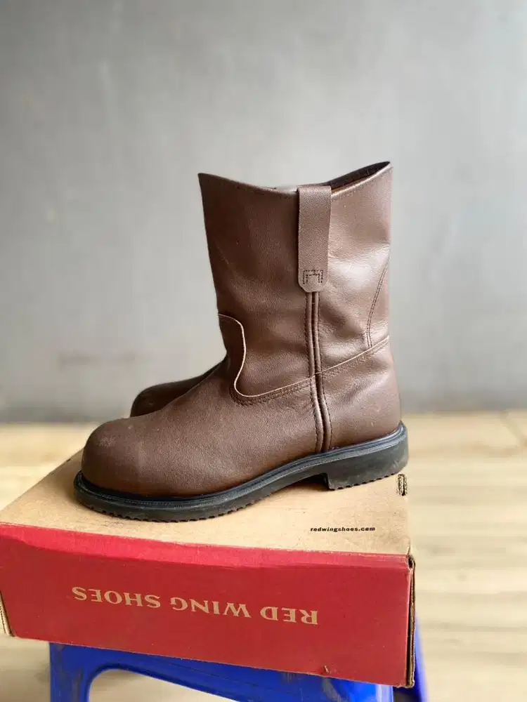 Sepatu safety Red Wing
