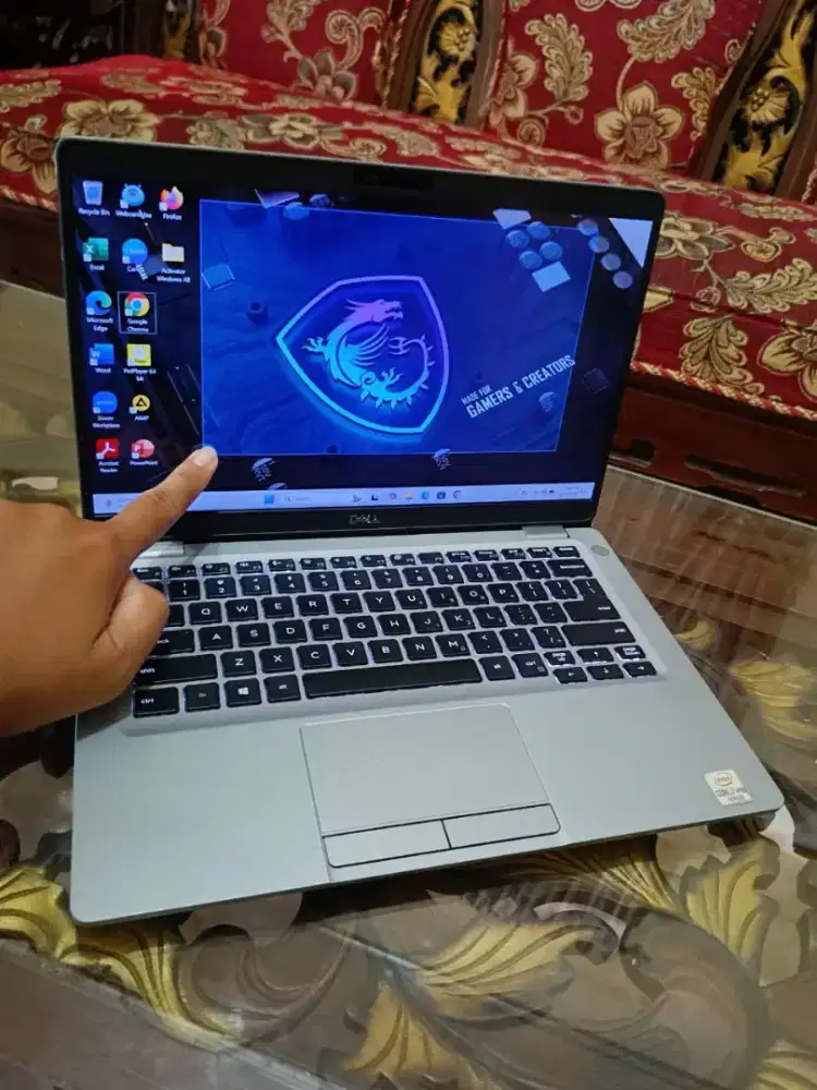 Laptop Dell Touchscreen Core i7 Gen 10 RAM 16GB SSD 512