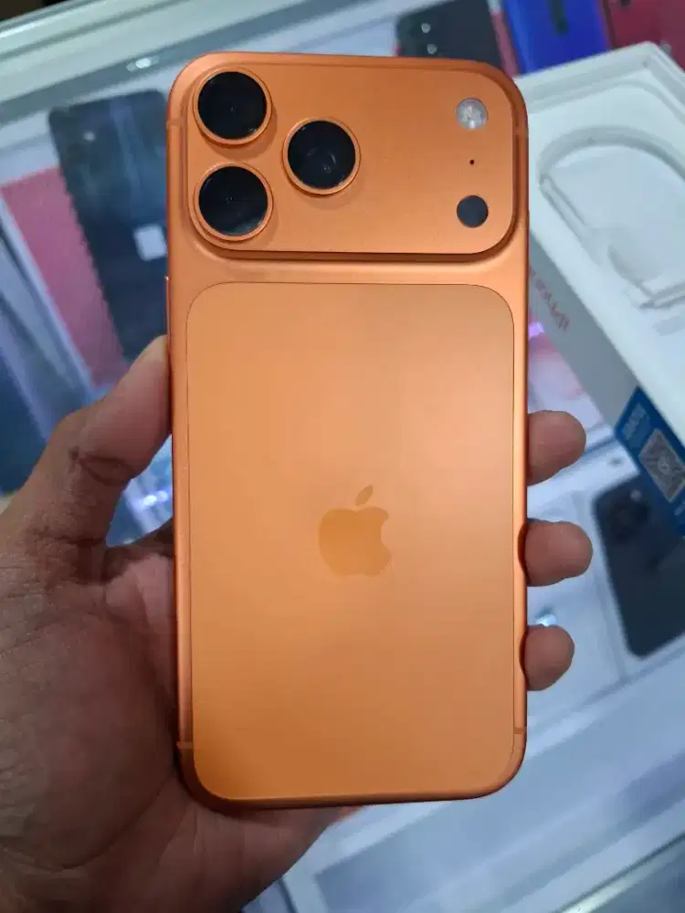 iPhone 17 promax 256gb iBox Blibli cosmic